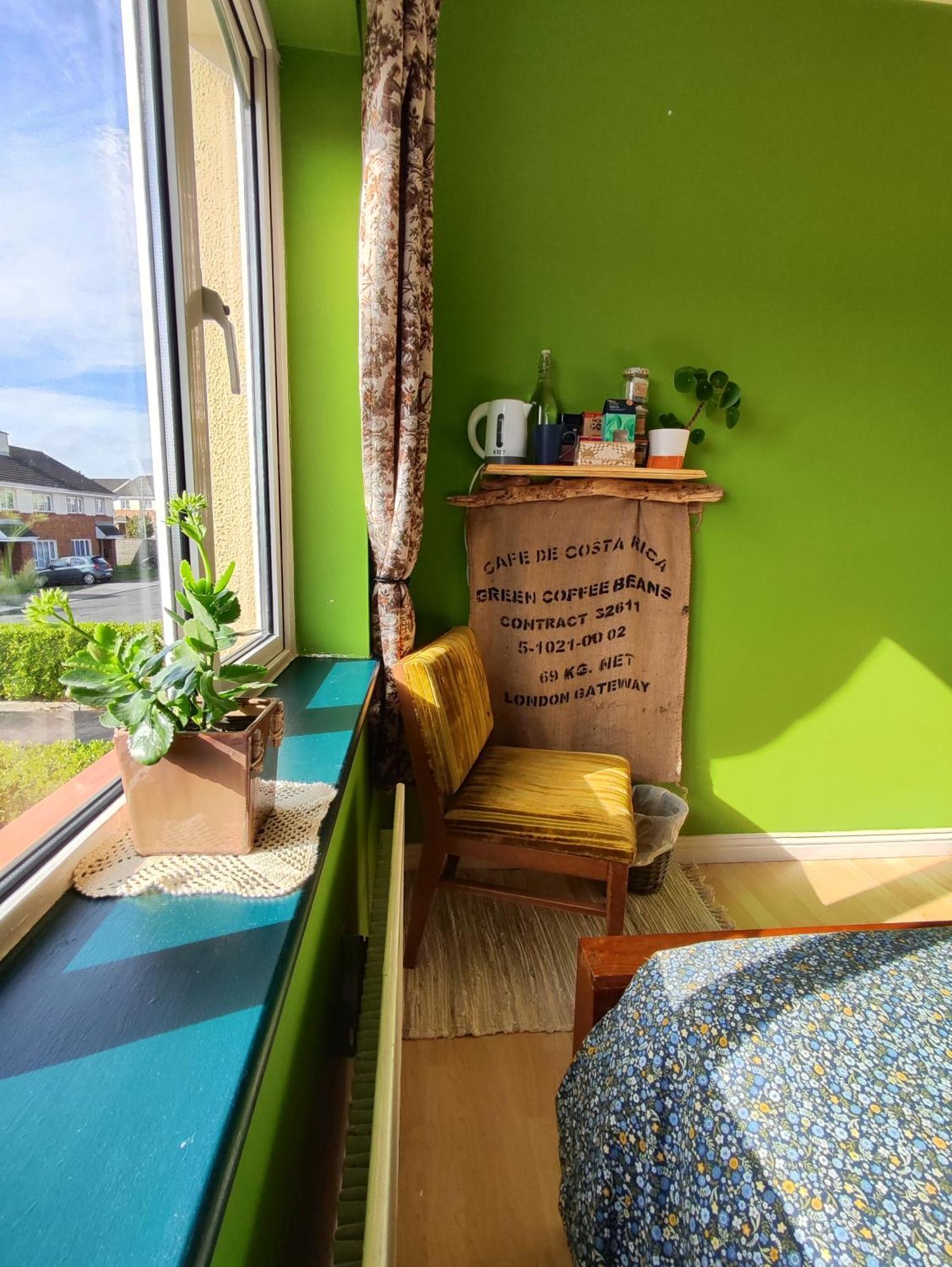 The Green Room Homestay Galway Exteriör bild